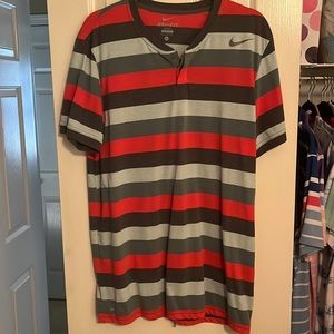 Mens Nike dri fit shirt